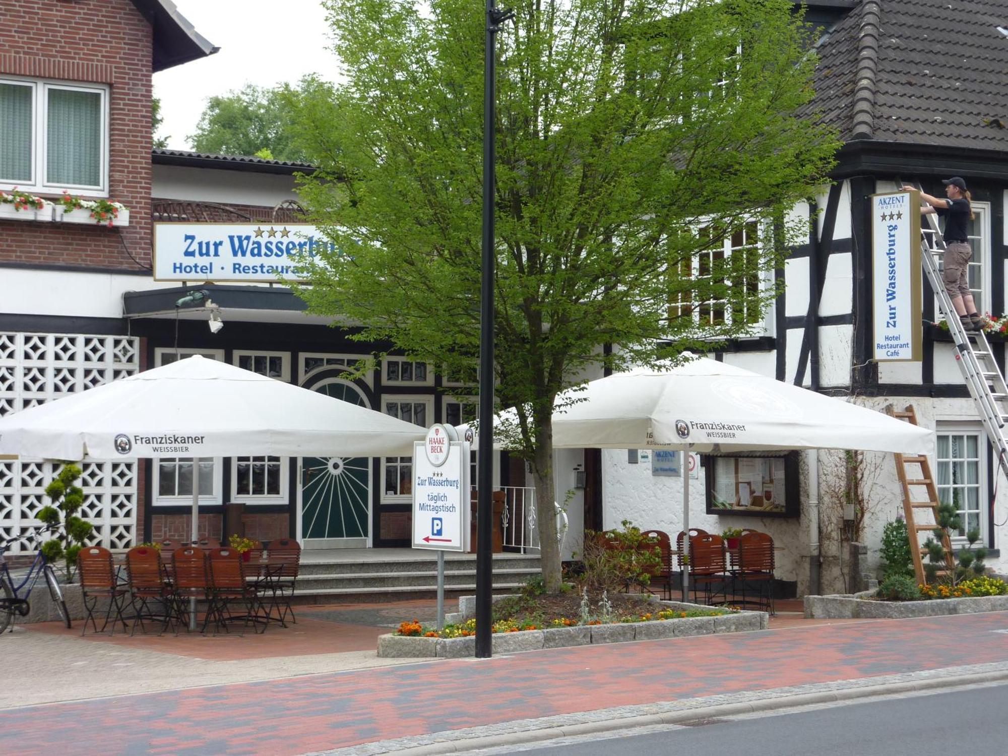 Akzent Hotel Zur Wasserburg - Hotel Garni Bed & Breakfast Harpstedt Ngoại thất bức ảnh