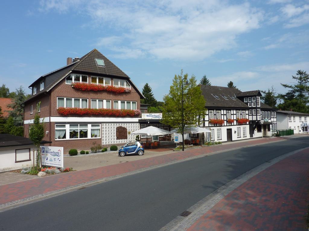 Akzent Hotel Zur Wasserburg - Hotel Garni Bed & Breakfast Harpstedt Ngoại thất bức ảnh