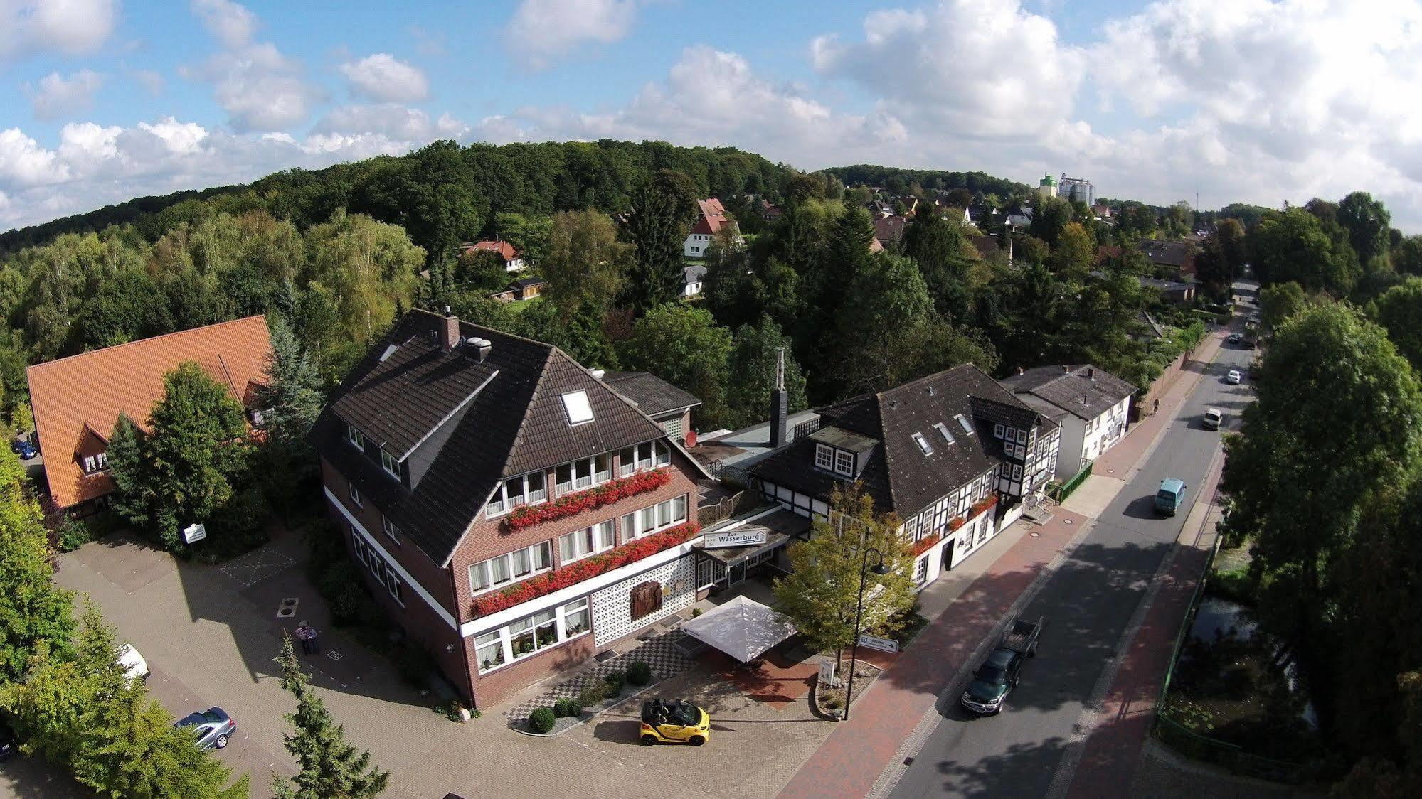 Akzent Hotel Zur Wasserburg - Hotel Garni Bed & Breakfast Harpstedt Ngoại thất bức ảnh