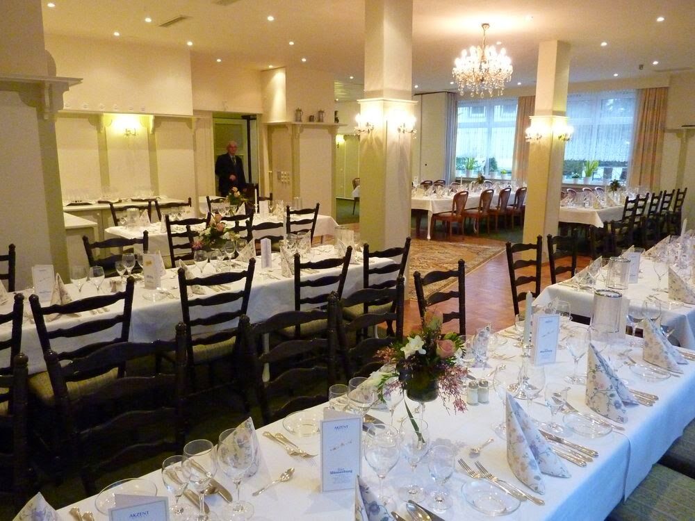 Akzent Hotel Zur Wasserburg - Hotel Garni Bed & Breakfast Harpstedt Ngoại thất bức ảnh